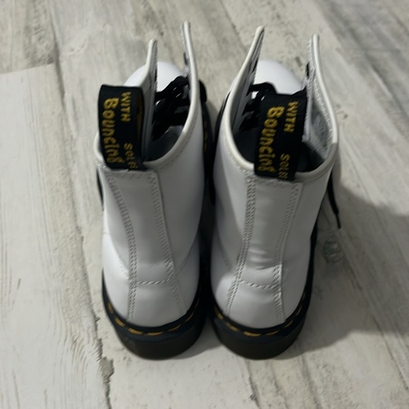 Dr. Martens White Combat Boots Size 8 - Picture 4 of 10